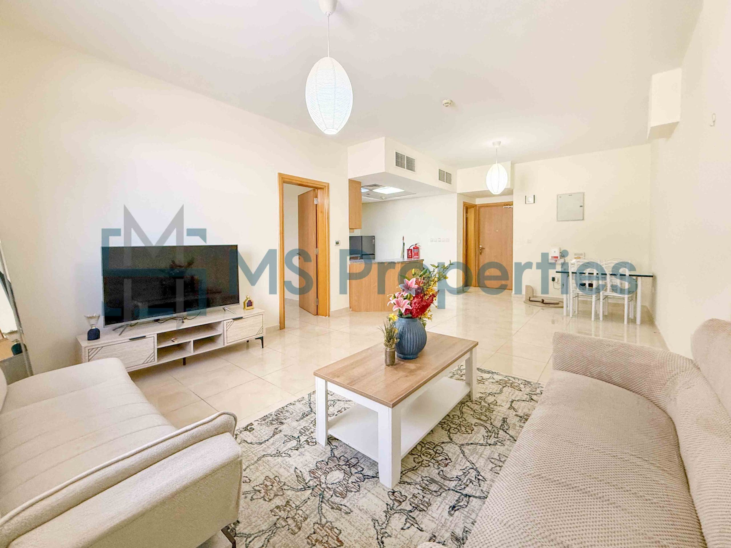 Stunningly Furnished 1BHK Flat in Prime Location