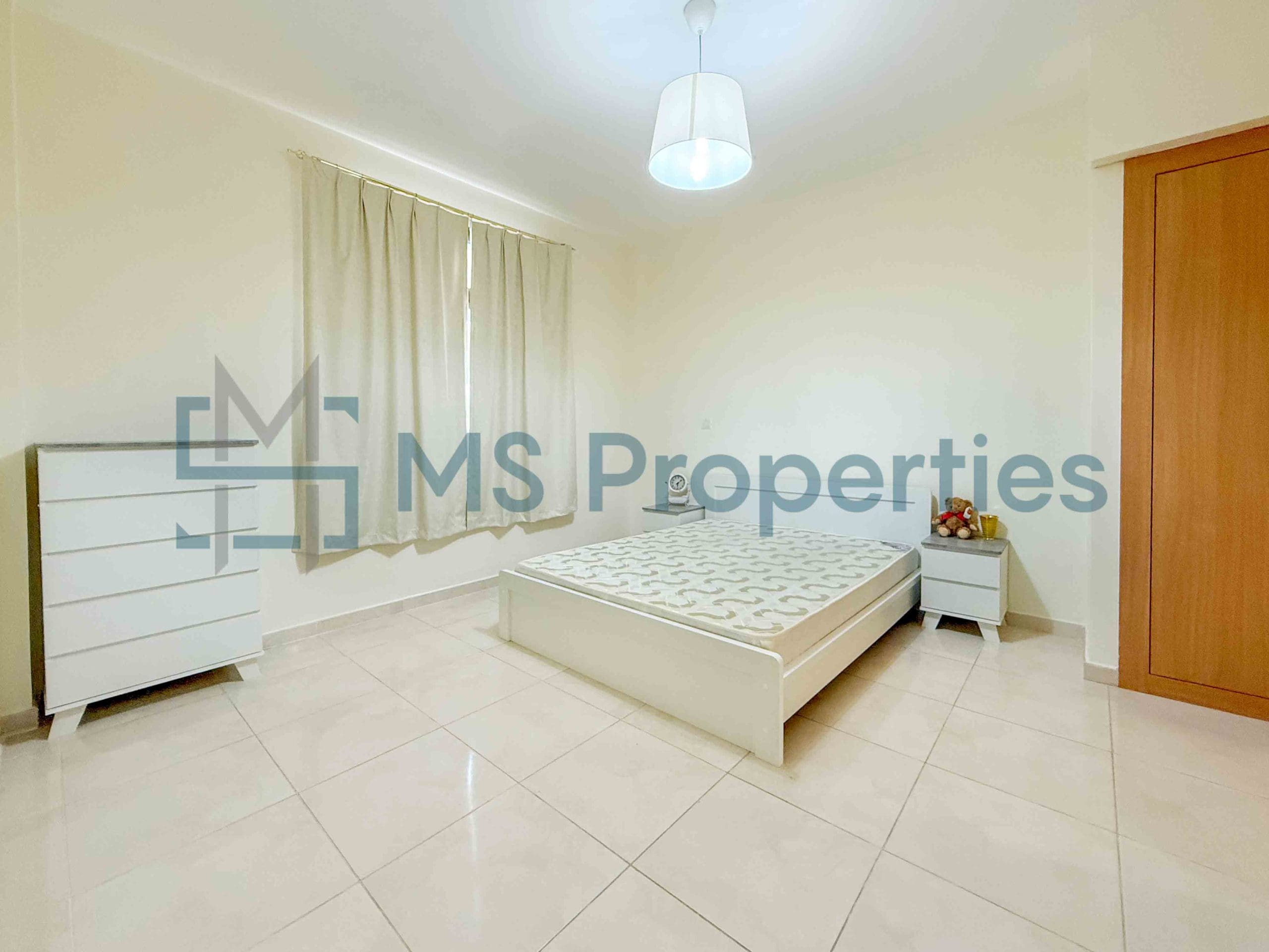 Stunningly Furnished 1BHK Flat in Prime Location