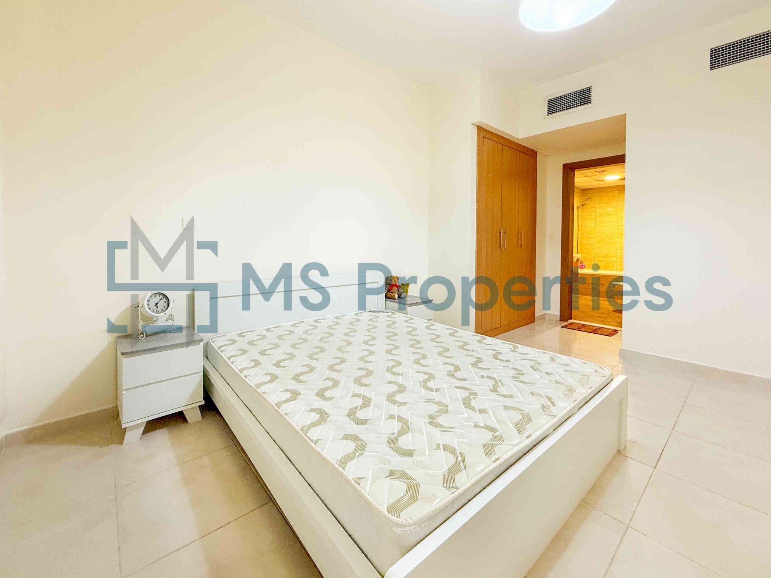 Stunningly Furnished 1BHK Flat in Prime Location