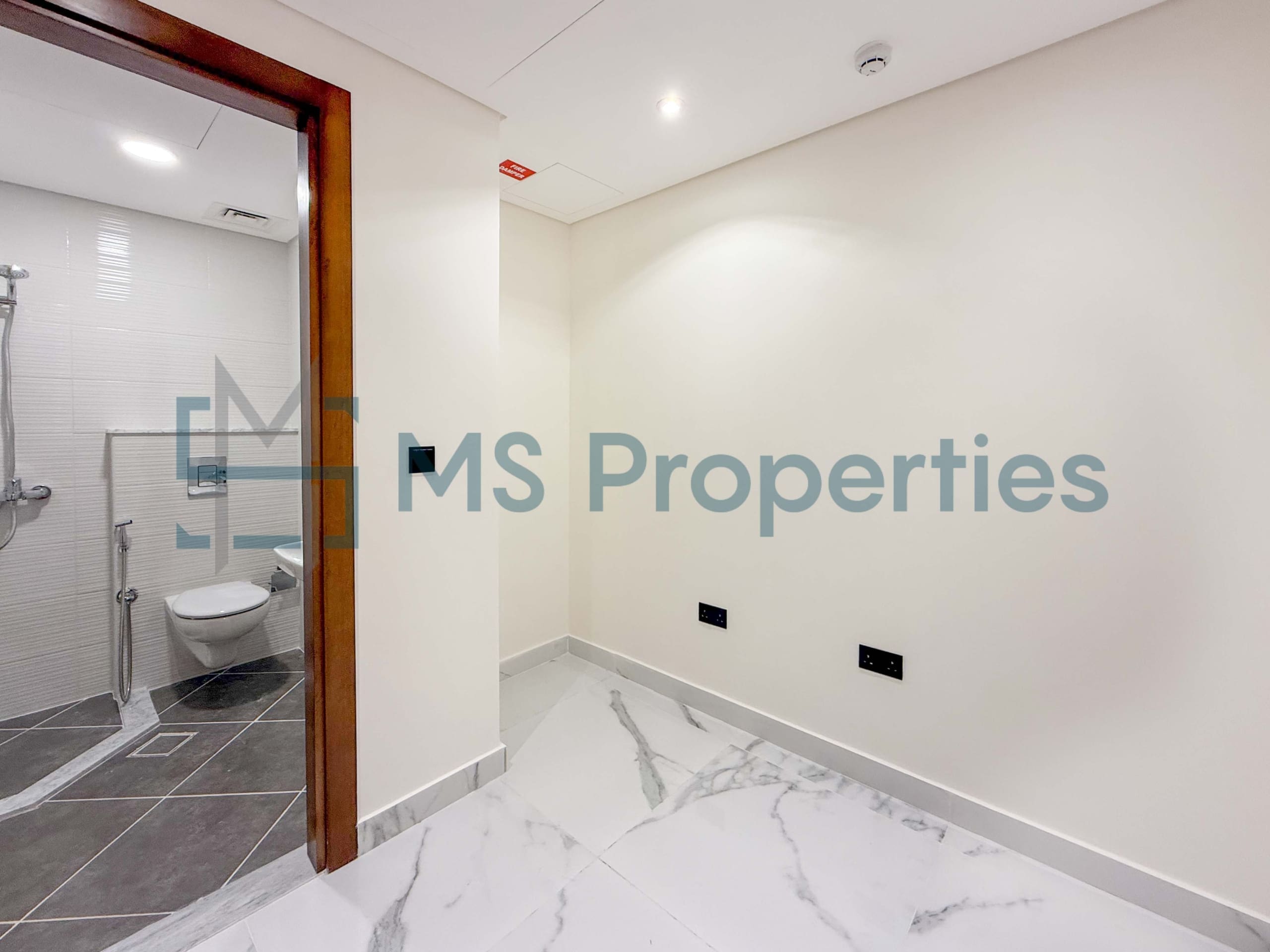 Top Floor 2BHK+MaidRoom with Breath-taking View