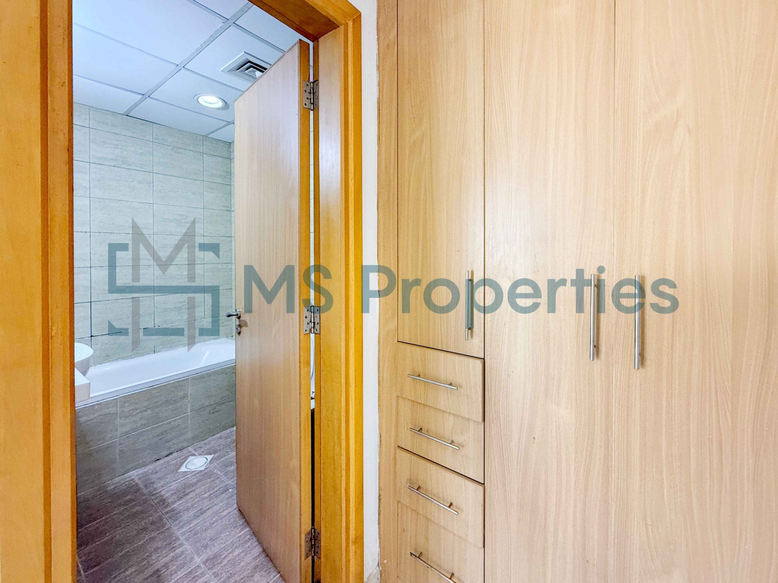 Upgraded Interior 1BHK Flat in the Heart of Lusail