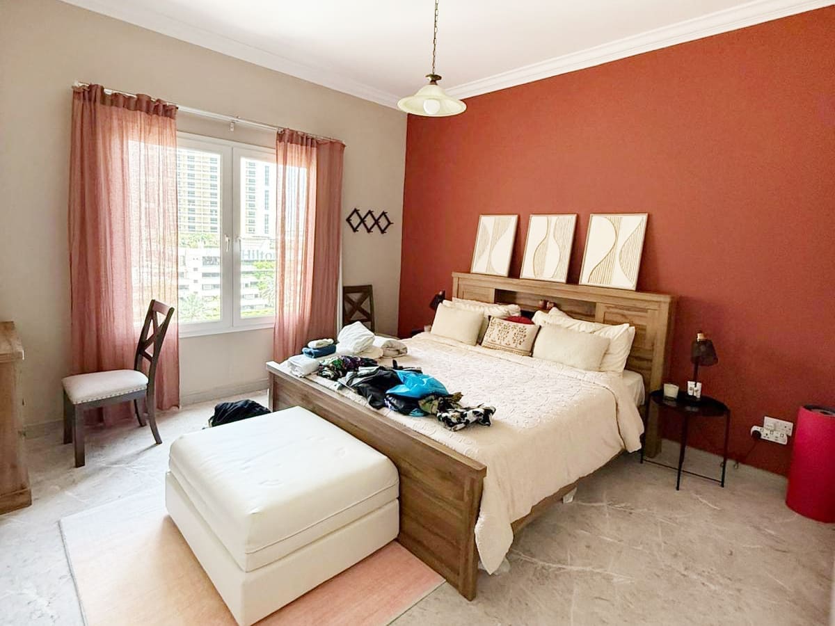 Stunning and Breath-taking 2BHK in Prime area of The Pearl