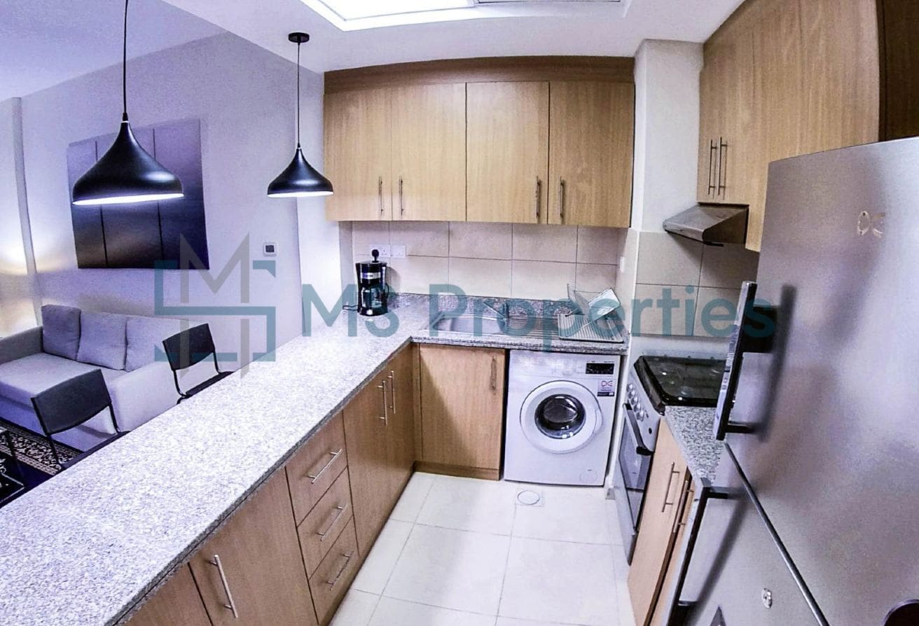Cozy 1BR Apartment with Balcony | Prime Location