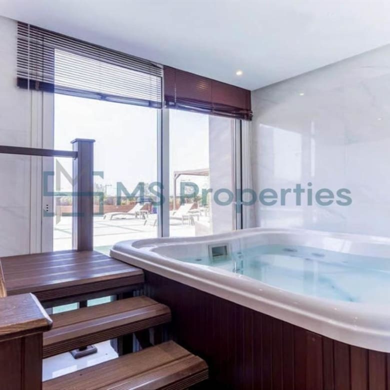 Breath-taking Sea View Balcony 1BR Bills Included
