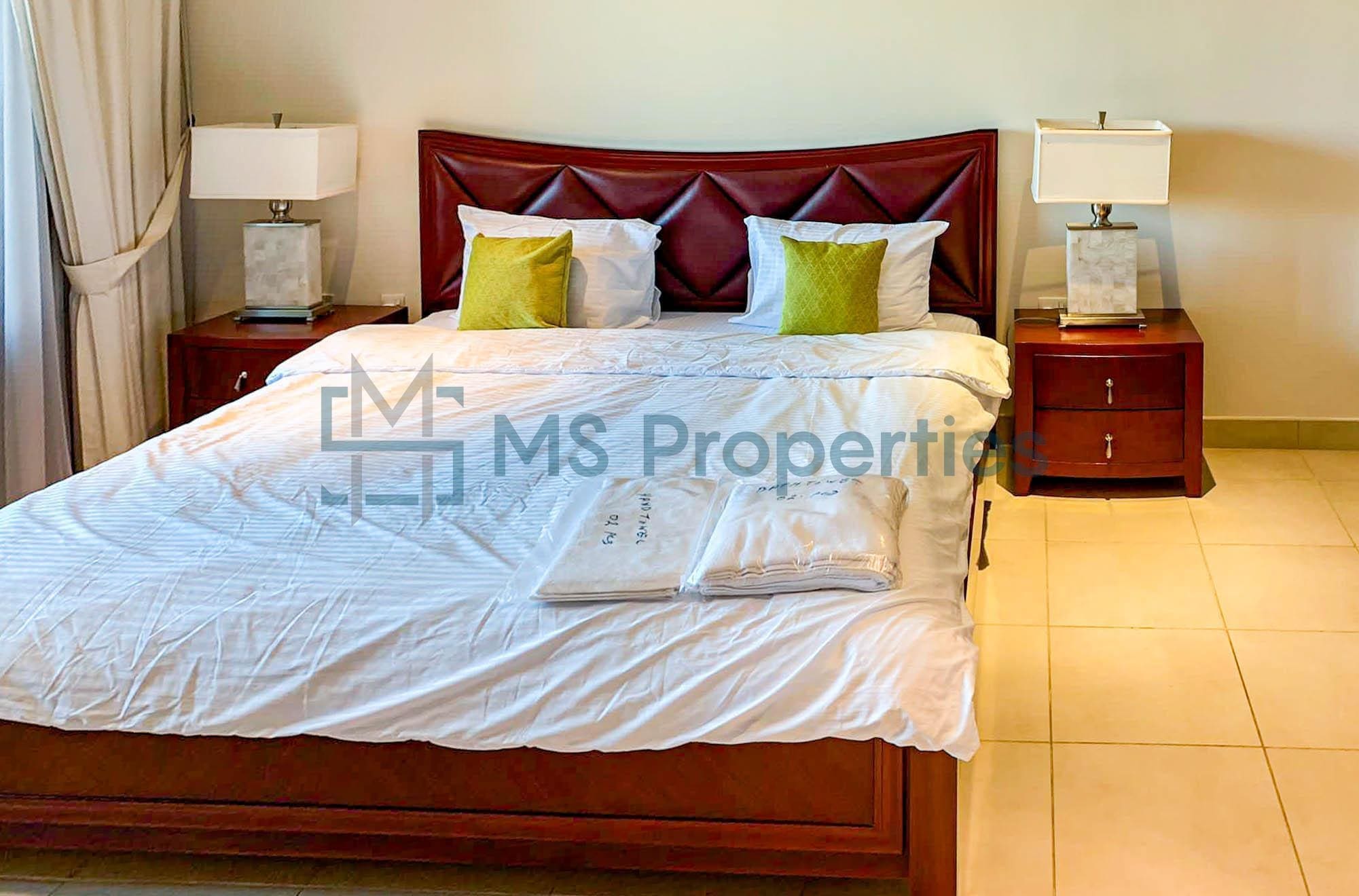 Luxurious 1Bedroom Townhouse with Stunning Balcony View