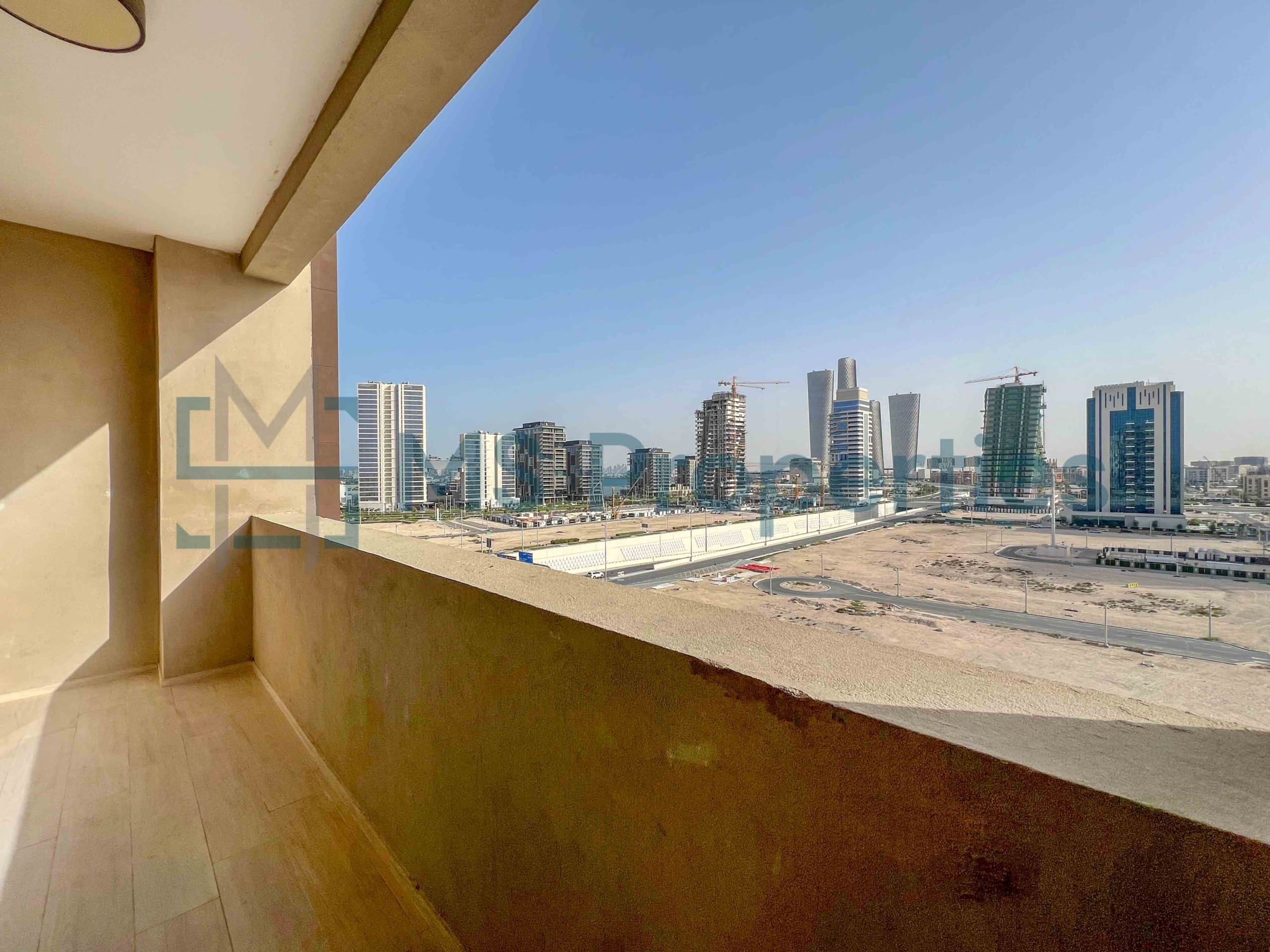 Modern Style 3BHK Flat | Balcony | Including Bills