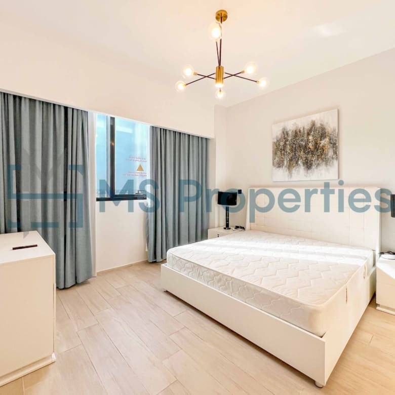 Modern Style 3BHK Flat | Balcony | Including Bills