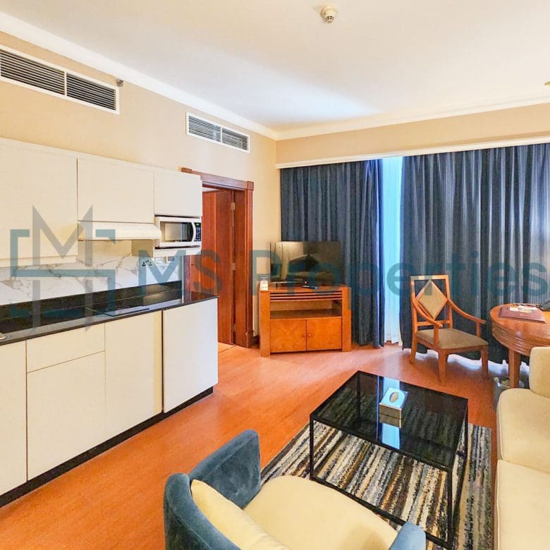 Amazing 1BHK Flat |Bills and Housekeeping Included