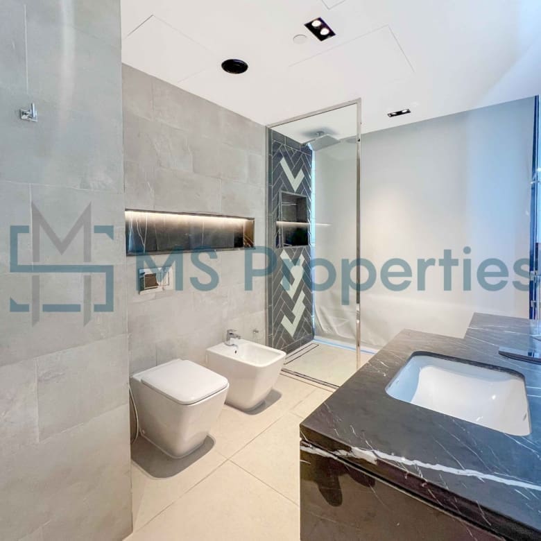 Modern Style 3BHK Flat | Balcony | Including Bills