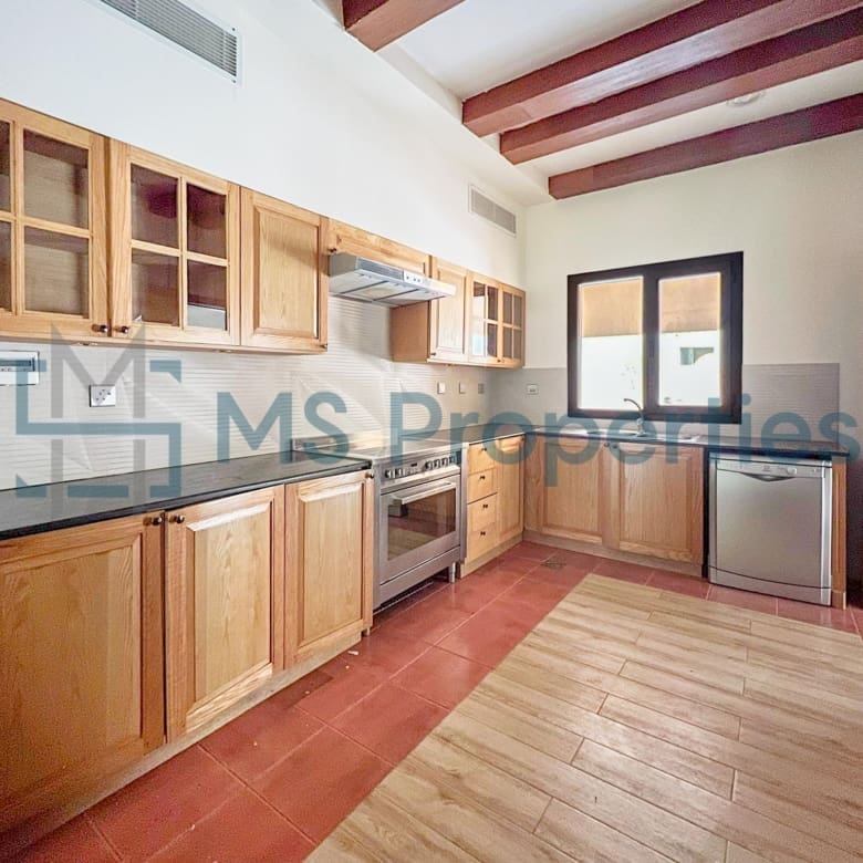 Elegant 4 Bedroom + Maid Villa in Prime Location