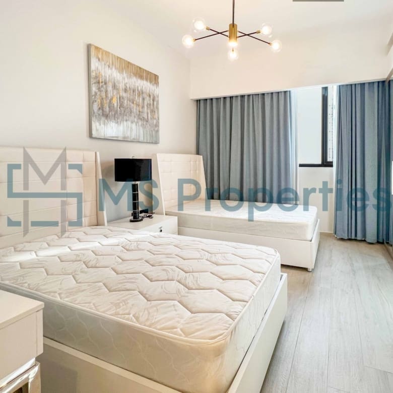 Modern Style 3BHK Flat | Balcony | Including Bills