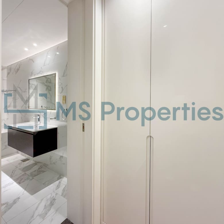 Luxurious 1BHK Apartment | Gewan Island | Elegant Interior