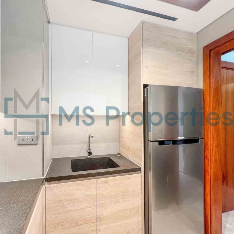 Elegant 1BHK Apartment | Furnished + Balcony w/ Sea View