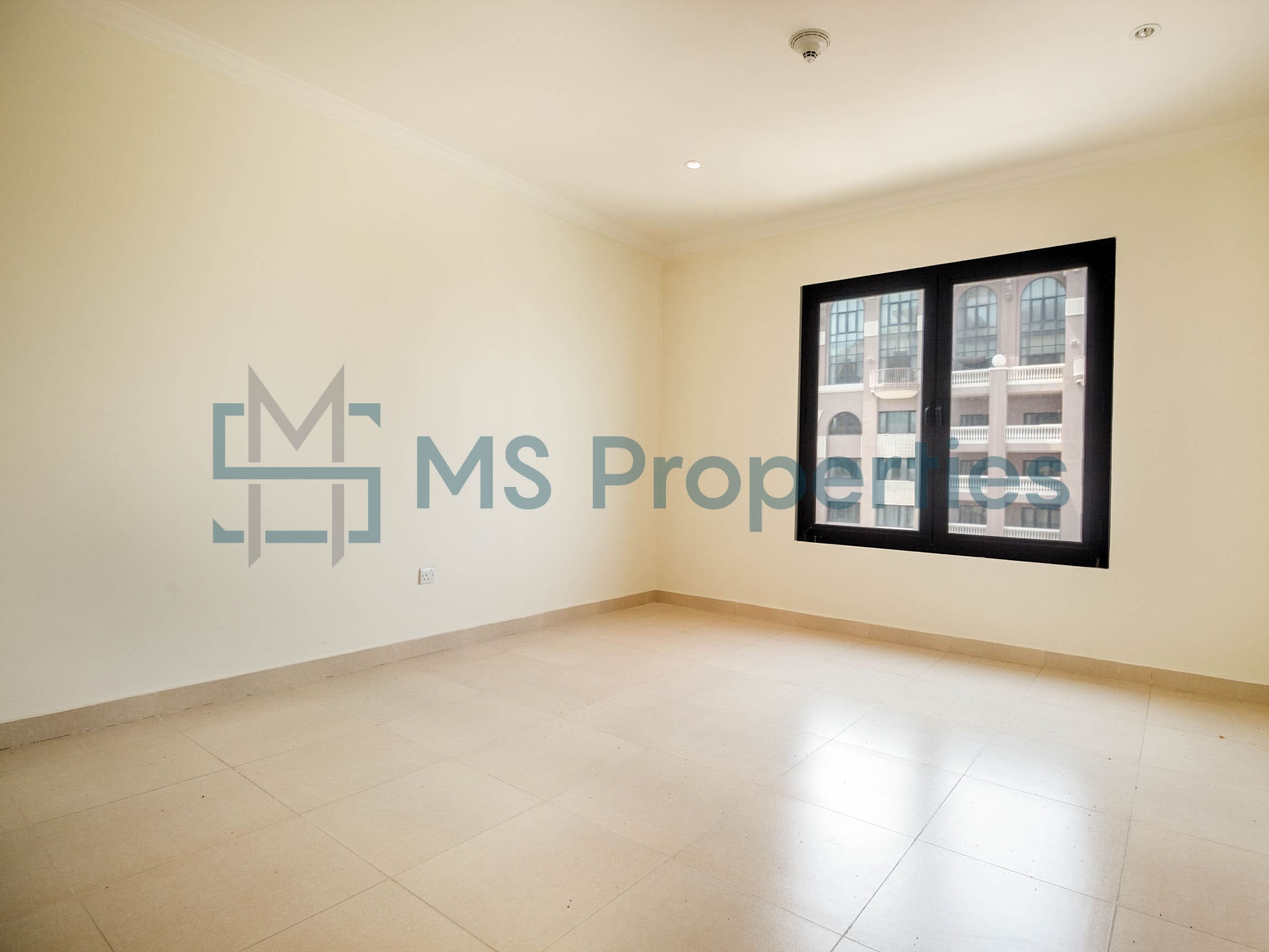 Bright & Spacious 3BHK + Maid Room w/ Balcony Marina View