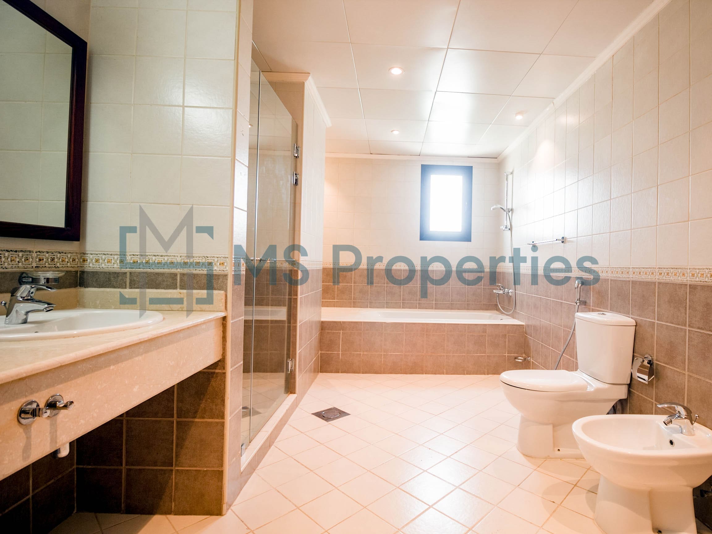 Bright & Spacious 3BHK + Maid Room w/ Balcony Marina View