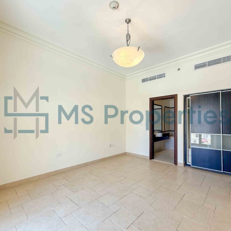 Peaceful and Cozy 2BHK Flat in Prime Area of Pearl