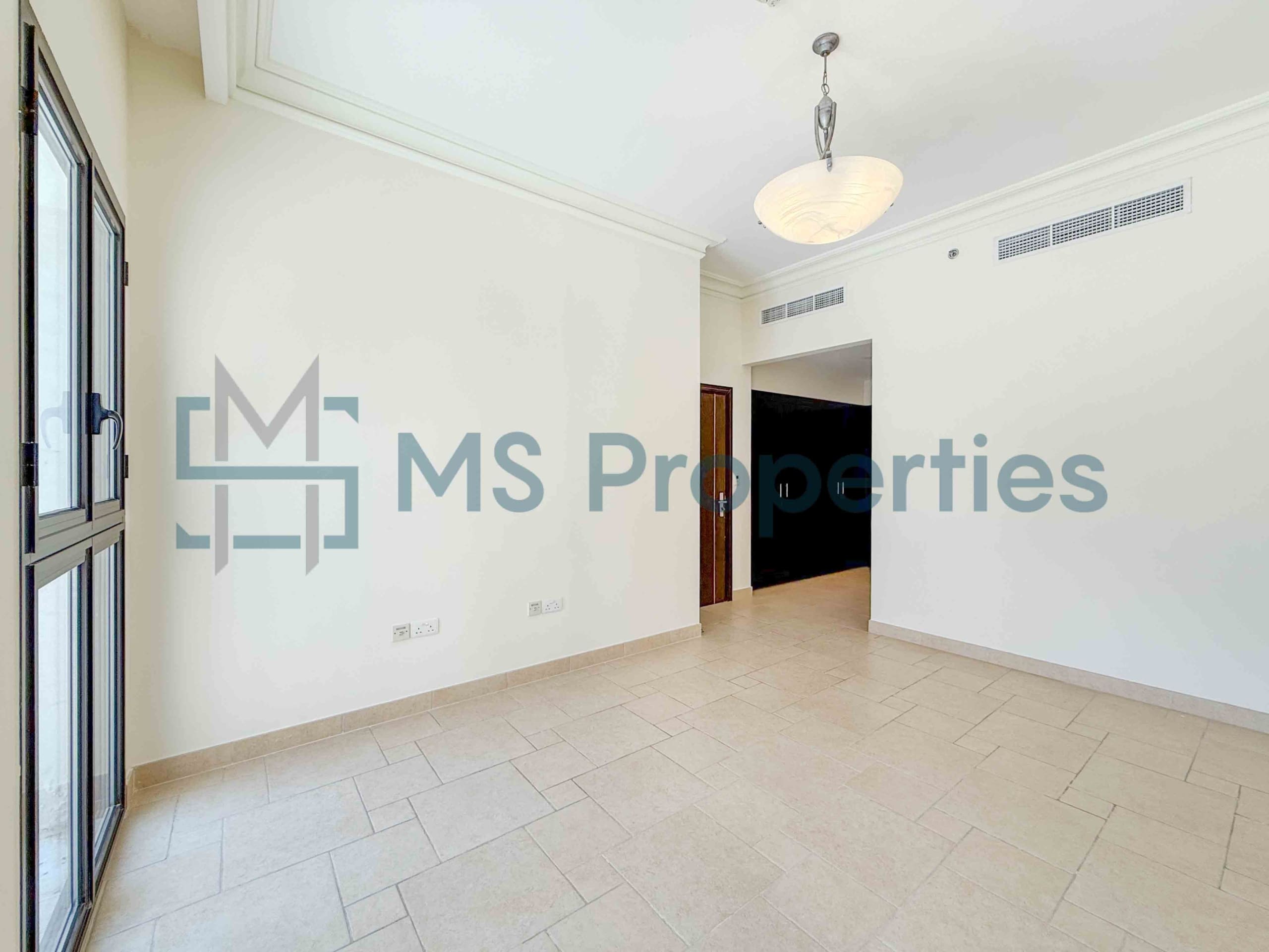 Peaceful and Cozy 2BHK Flat in Prime Area of Pearl