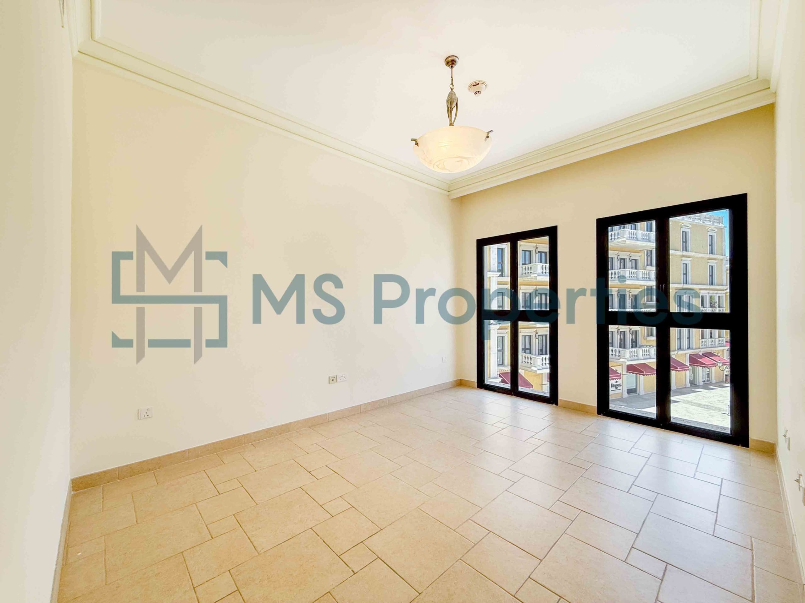 Peaceful and Cozy 2BHK Flat in Prime Area of Pearl
