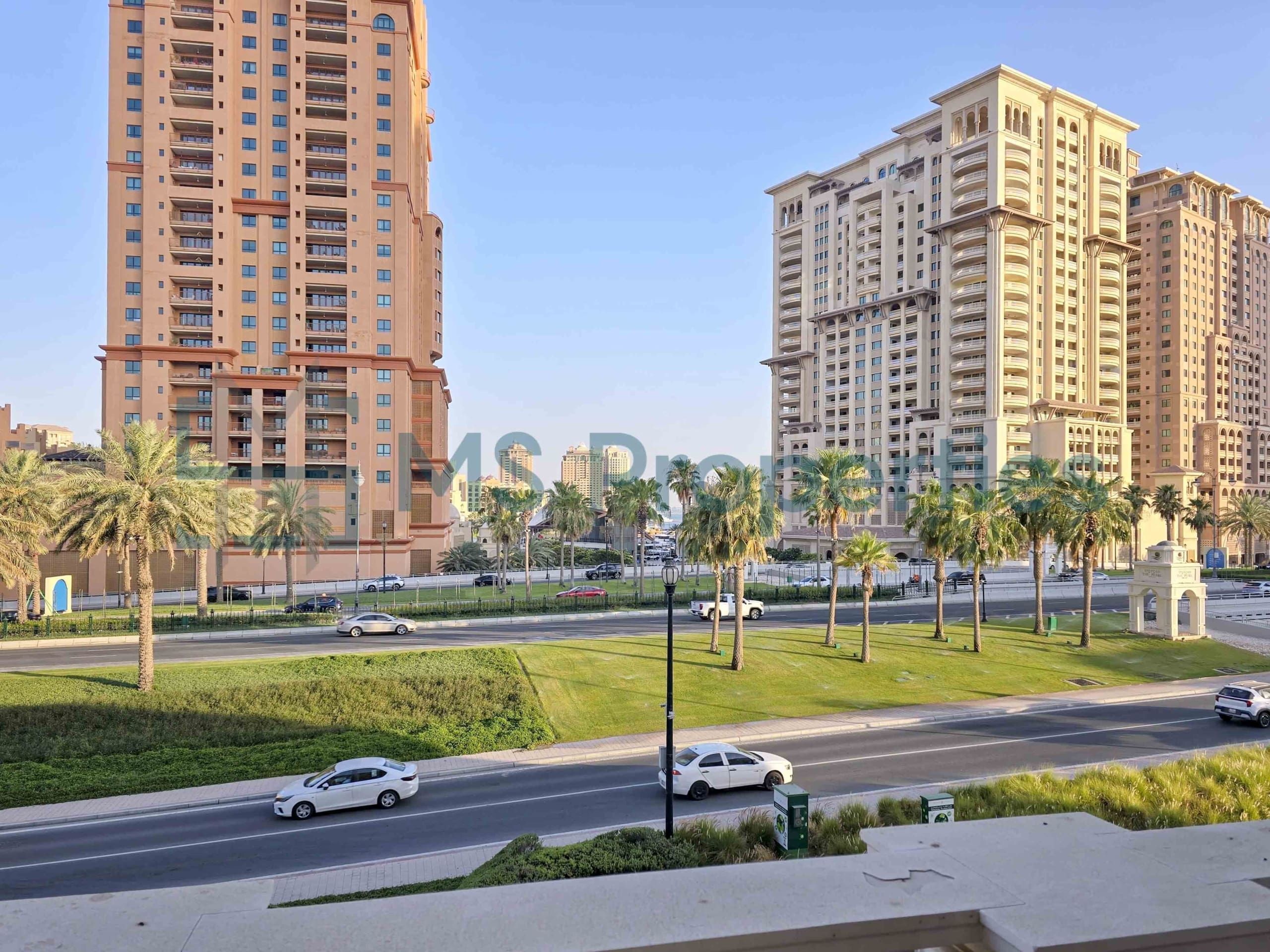 Peaceful and Cozy 2BHK Flat in Prime Area of Pearl
