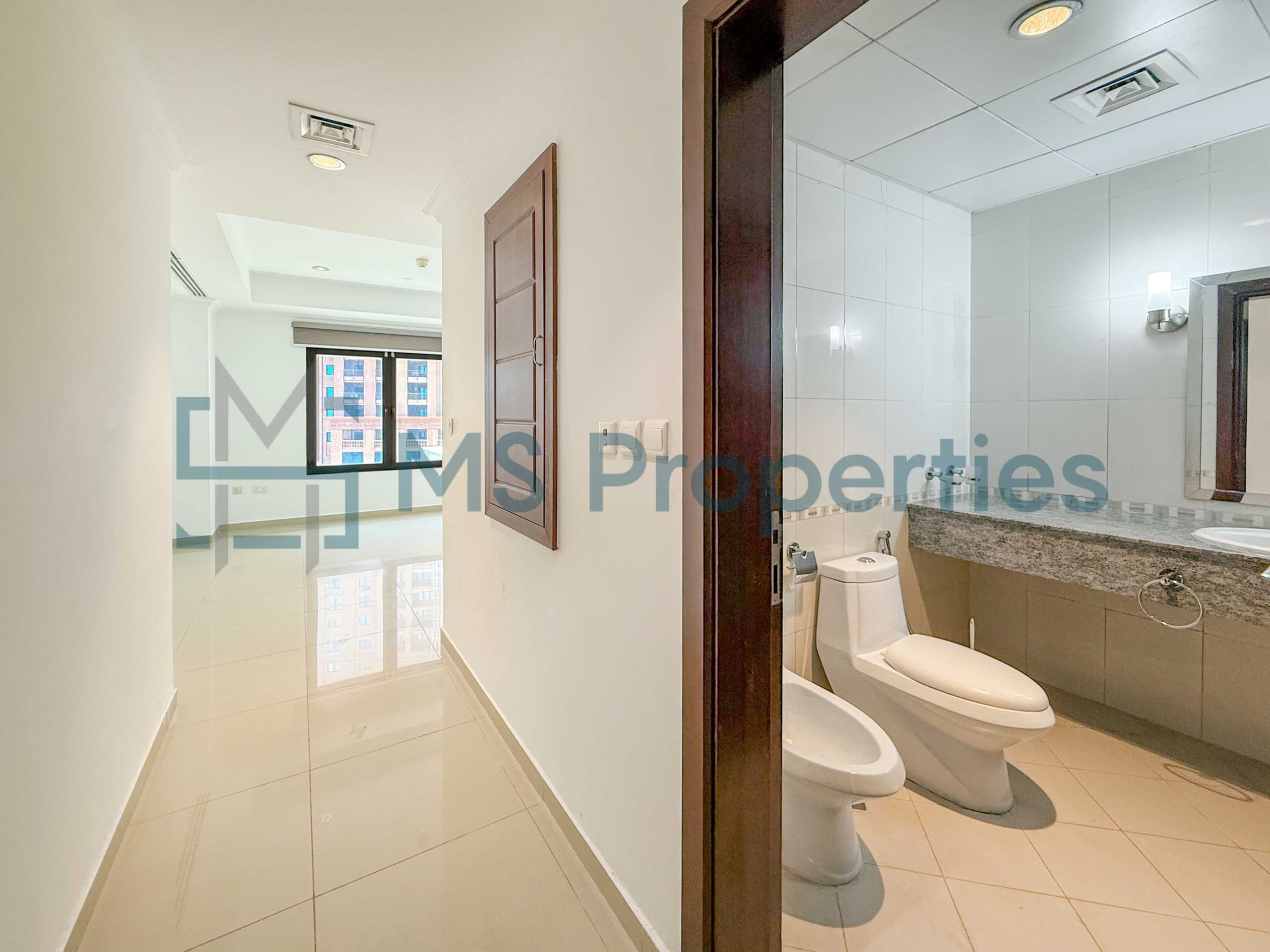 Amazing 2 BHK with Huge Balcony | Bills Included