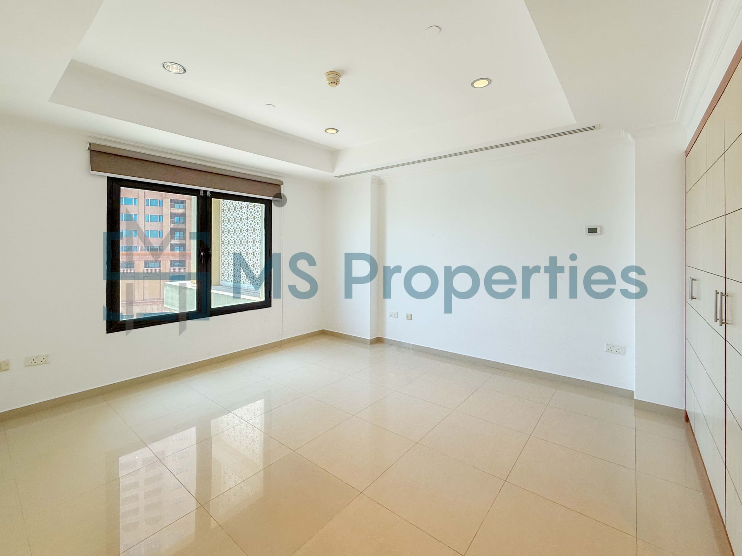 Amazing 2 BHK with Huge Balcony | Bills Included