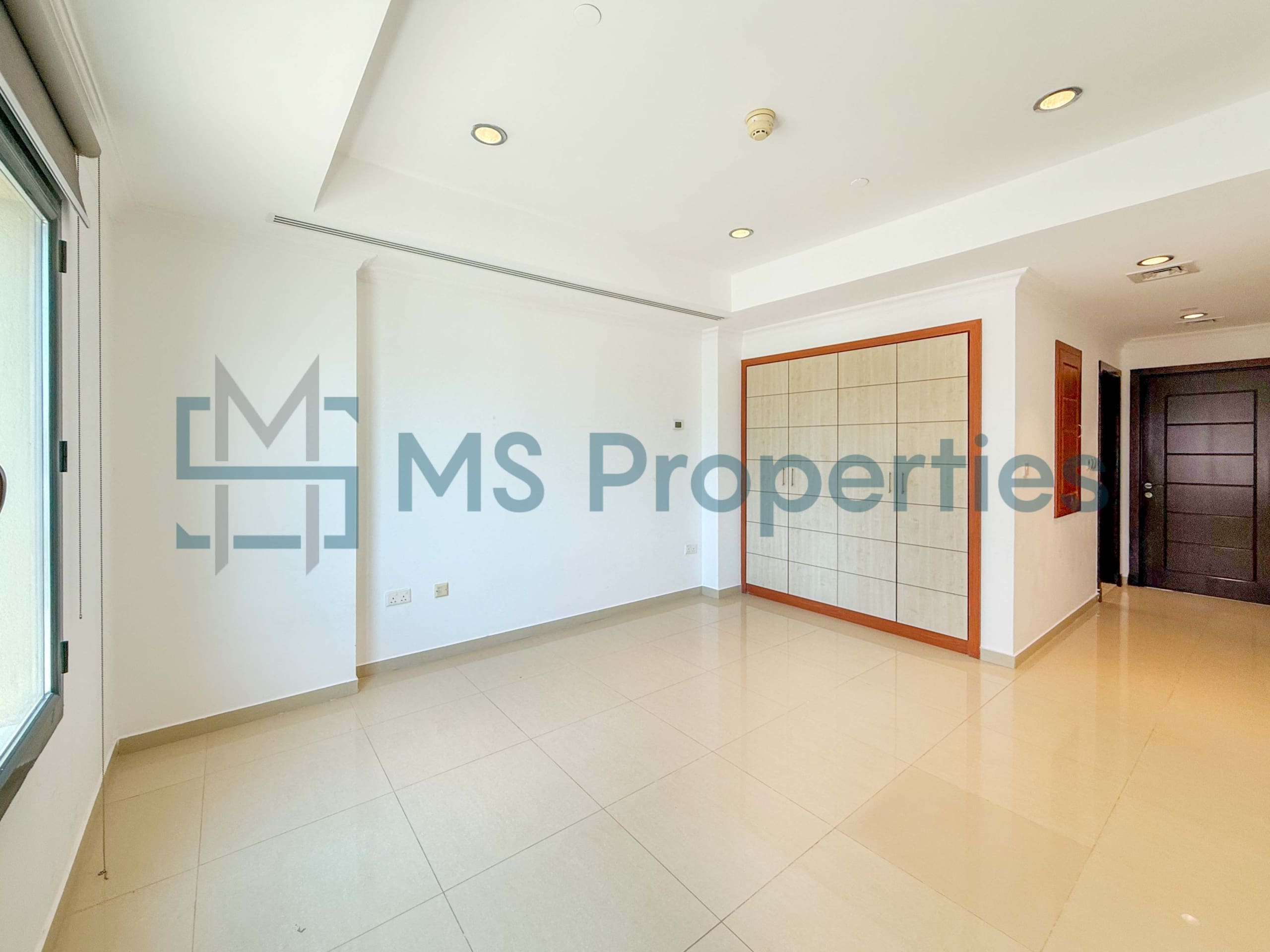 Amazing 2 BHK with Huge Balcony | Bills Included