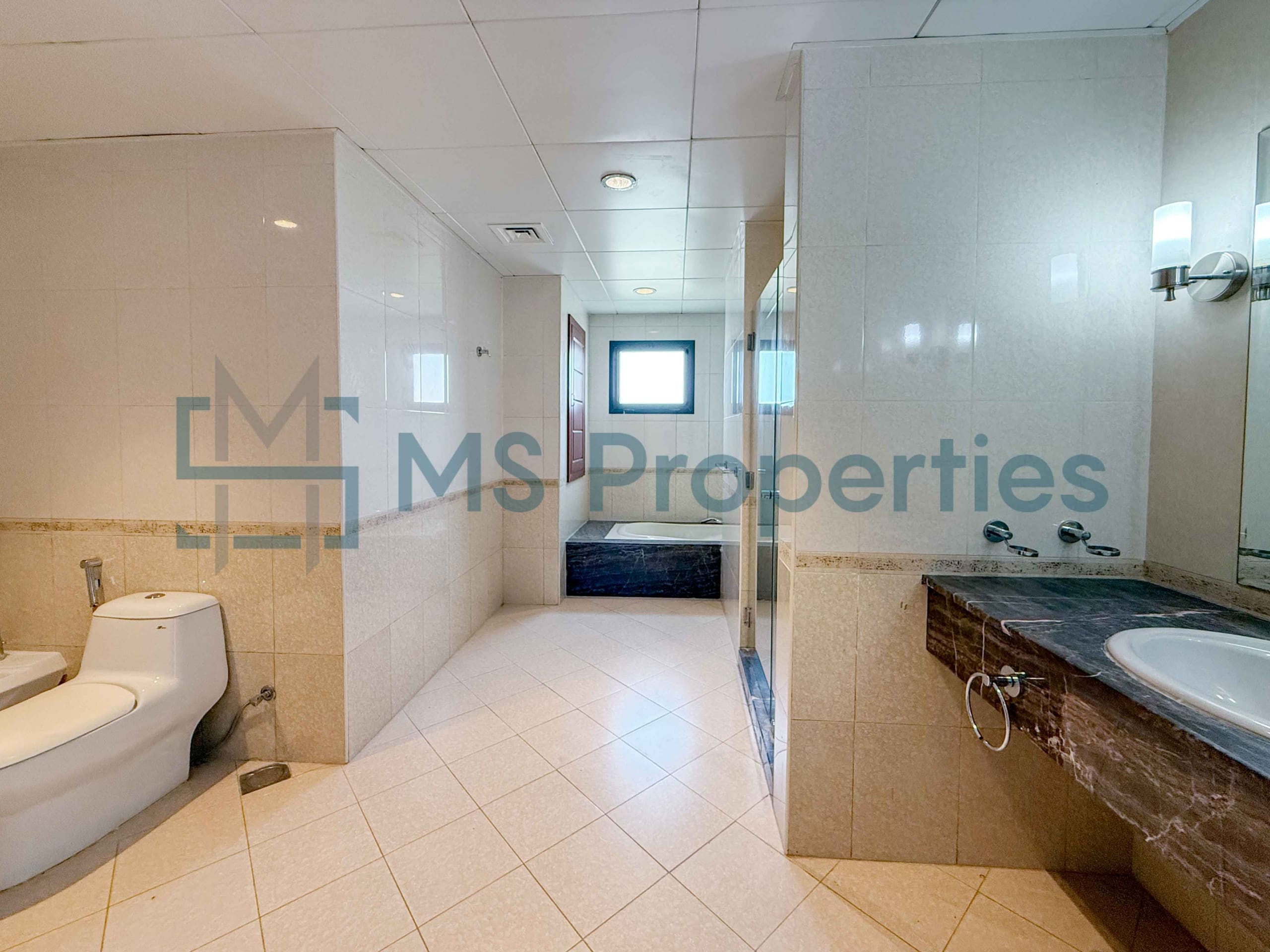 Amazing 2 BHK with Huge Balcony | Bills Included