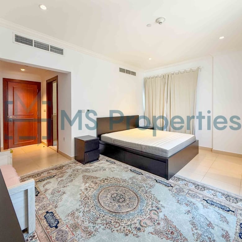Modern 2BR Apartment with Balcony | Breathtaking View