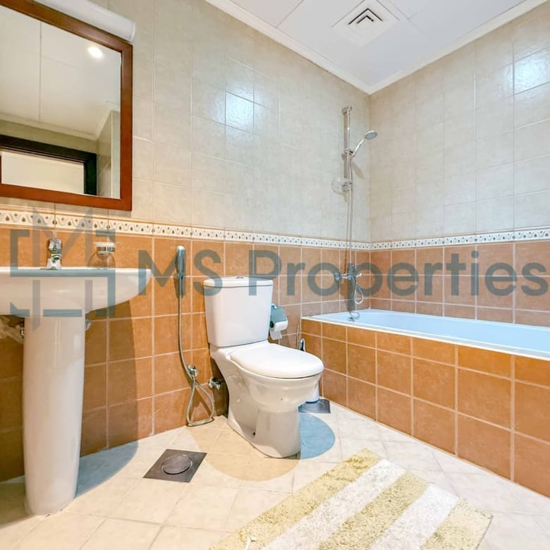 Modern 2BR Apartment with Balcony | Breathtaking View