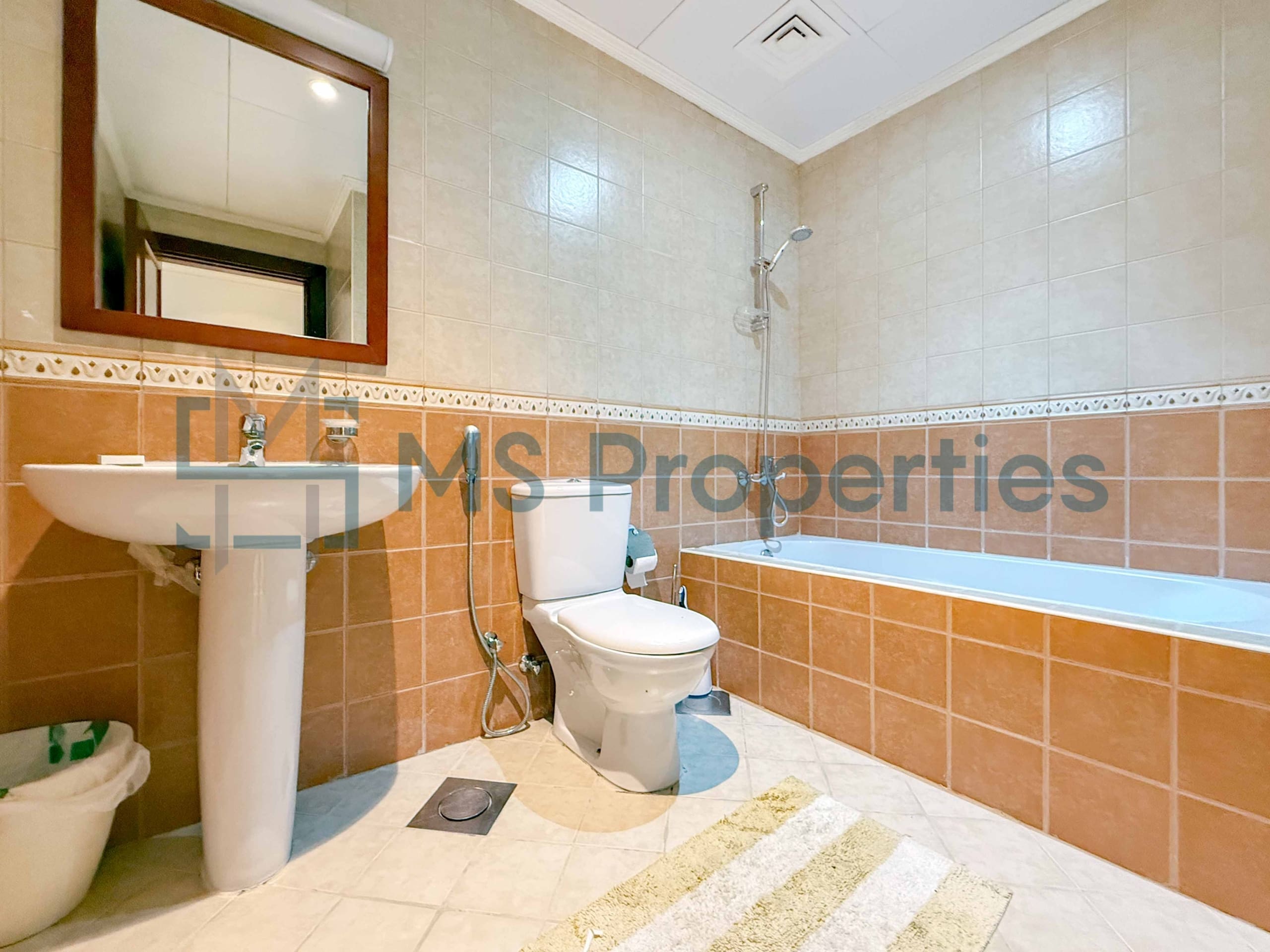 Modern 2BR Apartment with Balcony | Breathtaking View