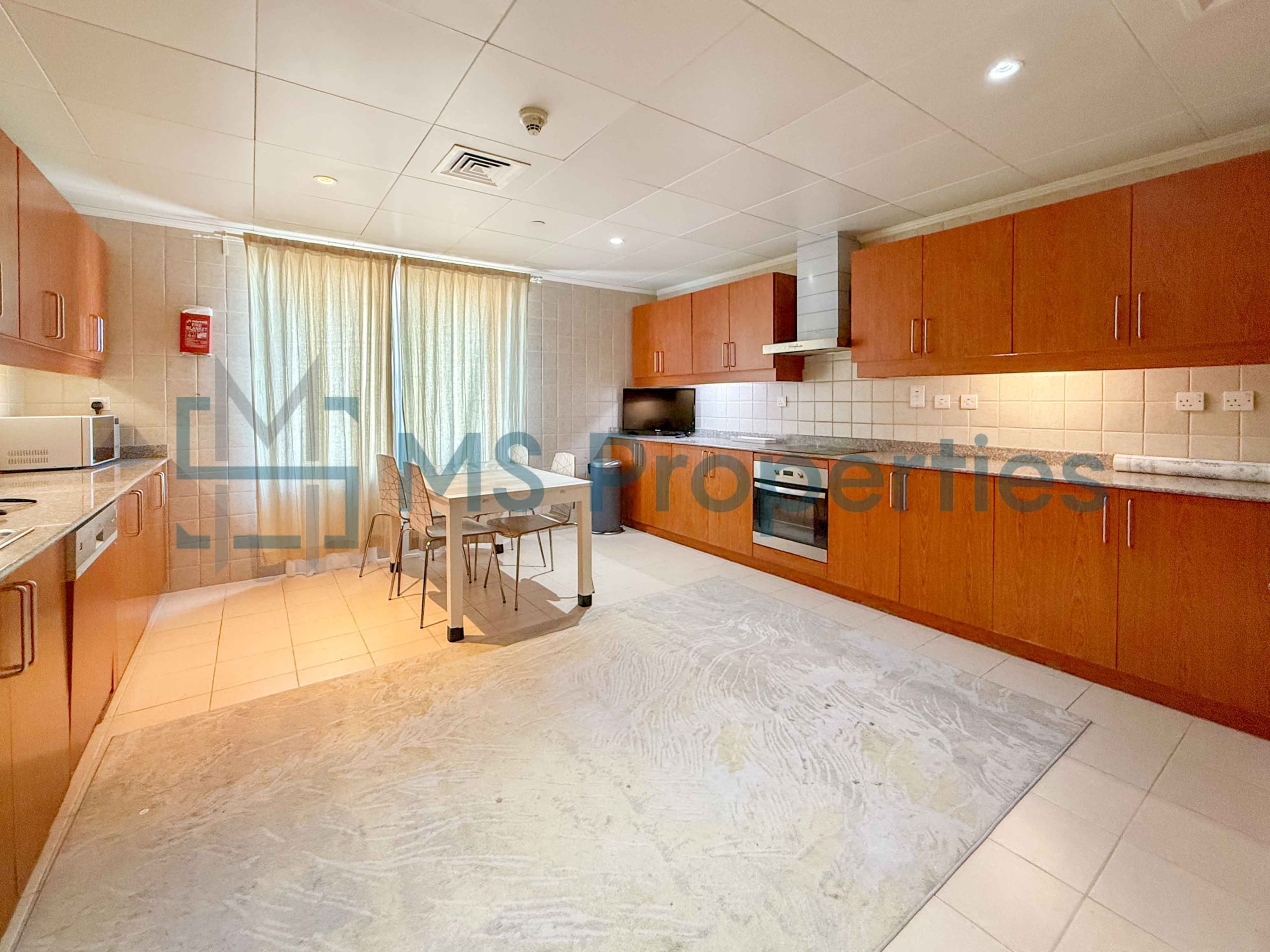 Modern 2BR Apartment with Balcony | Breathtaking View