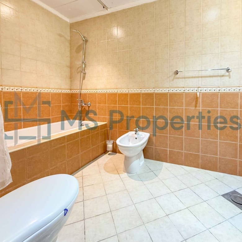 Contemporary 1BHK with Balcony | Amazing Marina View