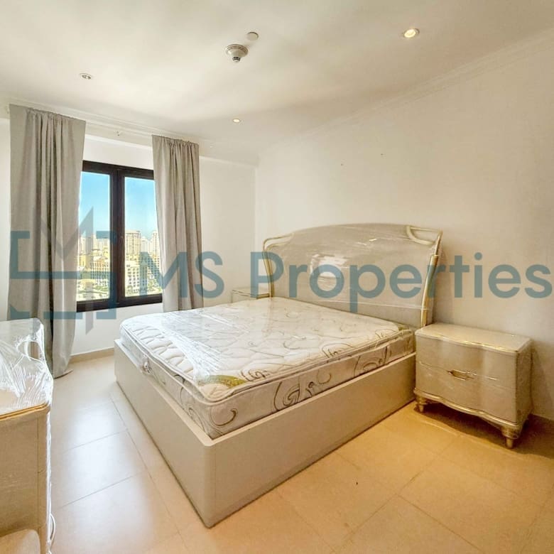 Contemporary 1BHK with Balcony | Amazing Marina View