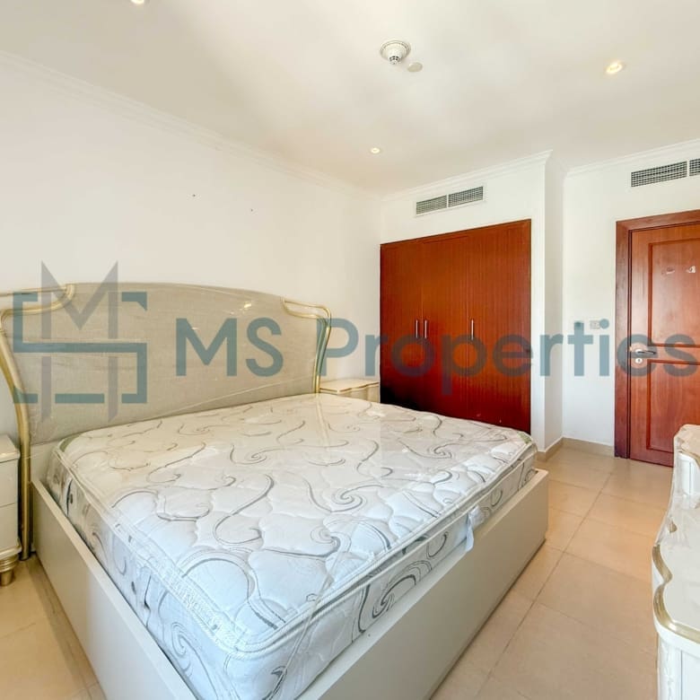 Contemporary 1BHK with Balcony | Amazing Marina View