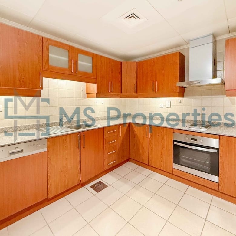 Contemporary 1BHK with Balcony | Amazing Marina View