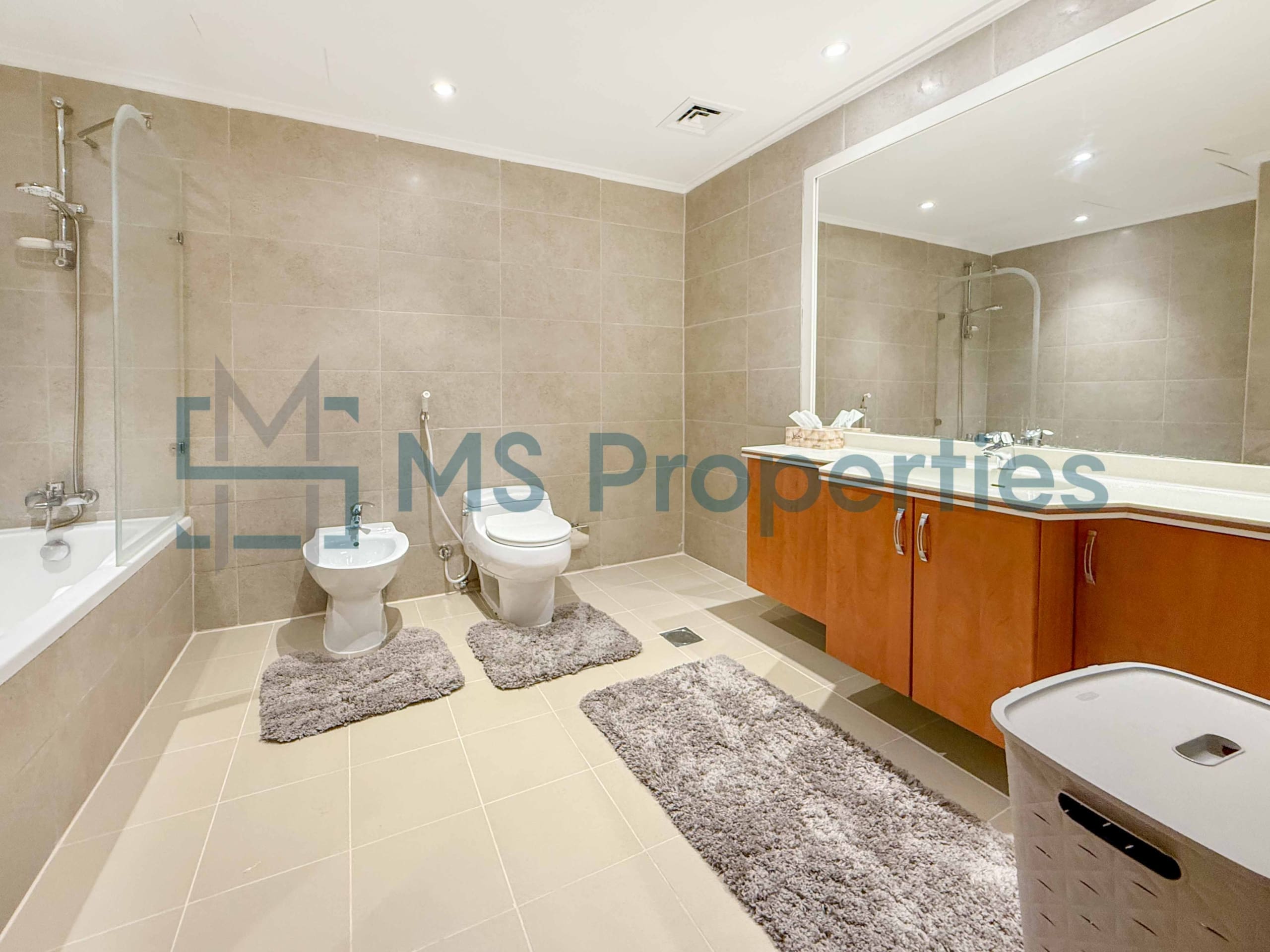 Classically Furnished 2BHK w/ Balcony | Q Cool Included