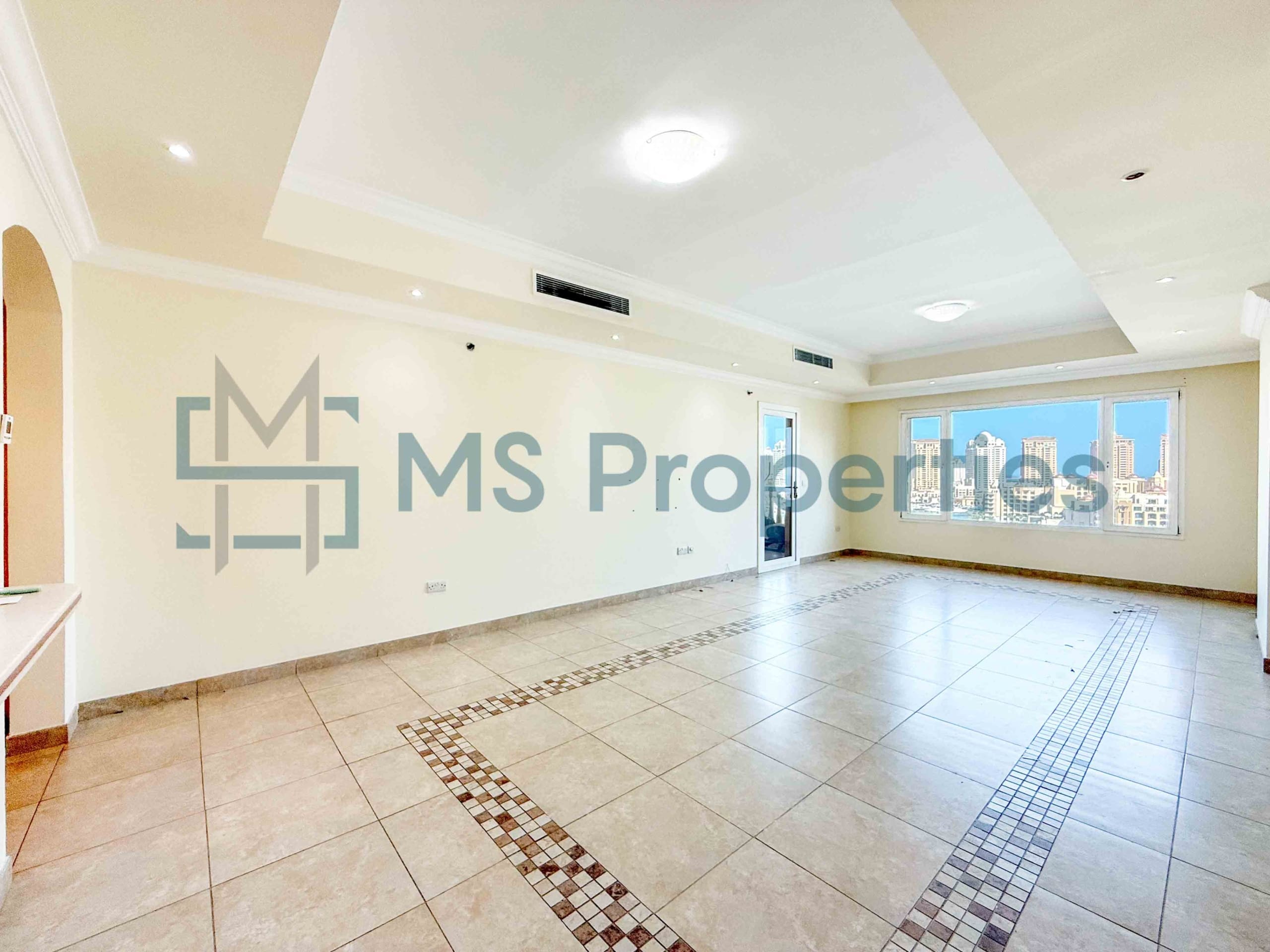 2 BHK Flat with Amazing Full Marina View Balcony