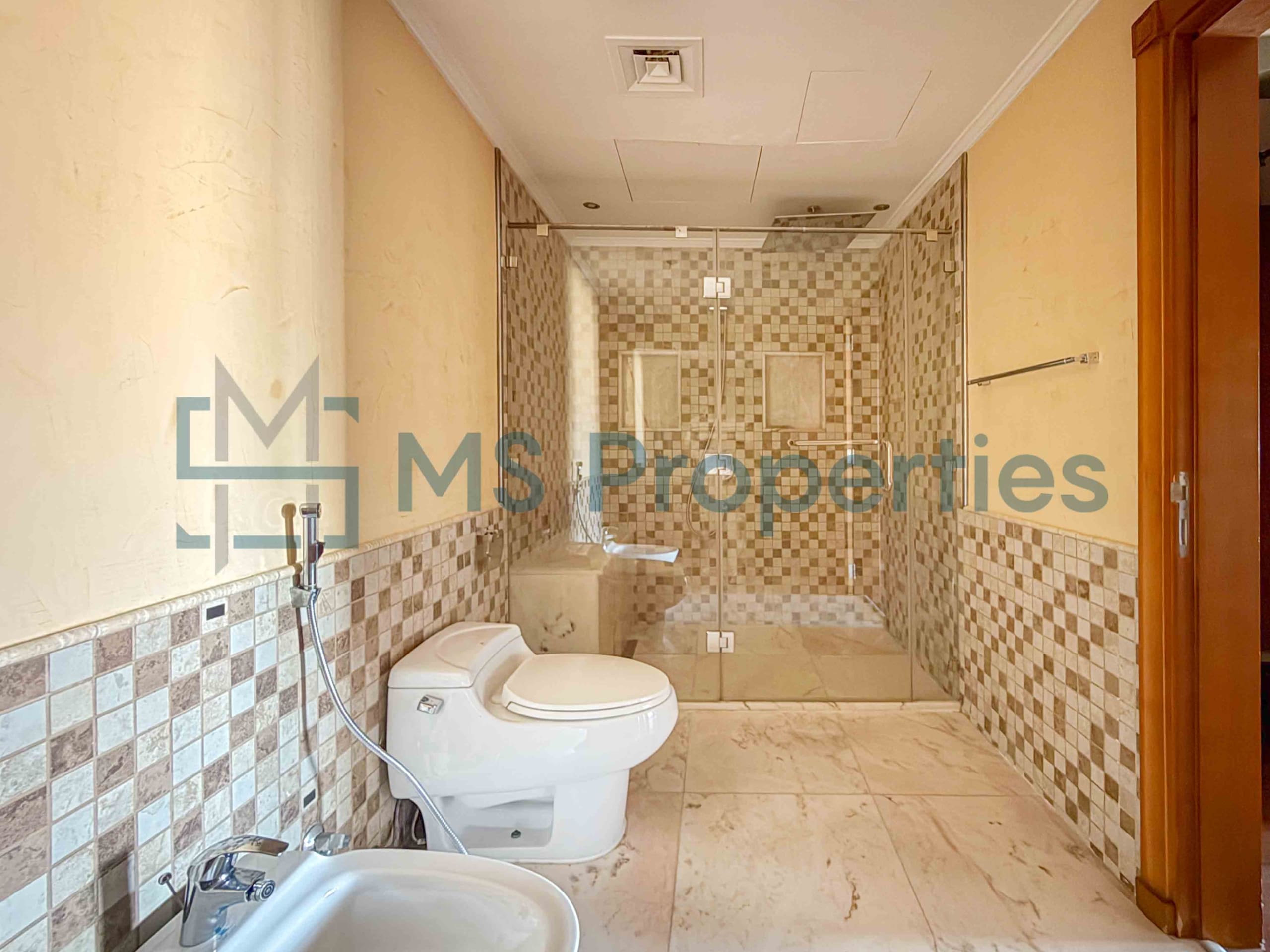 Bright & Spacious 3BHK + Maid | Furnished | Balcony View