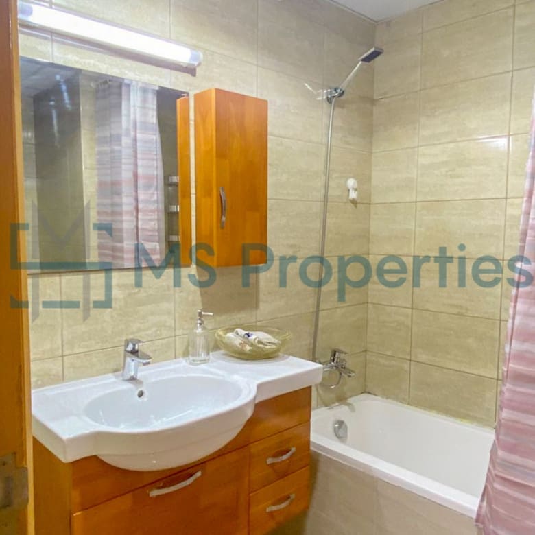 Light Filled Studio Apartment | +Bills Included