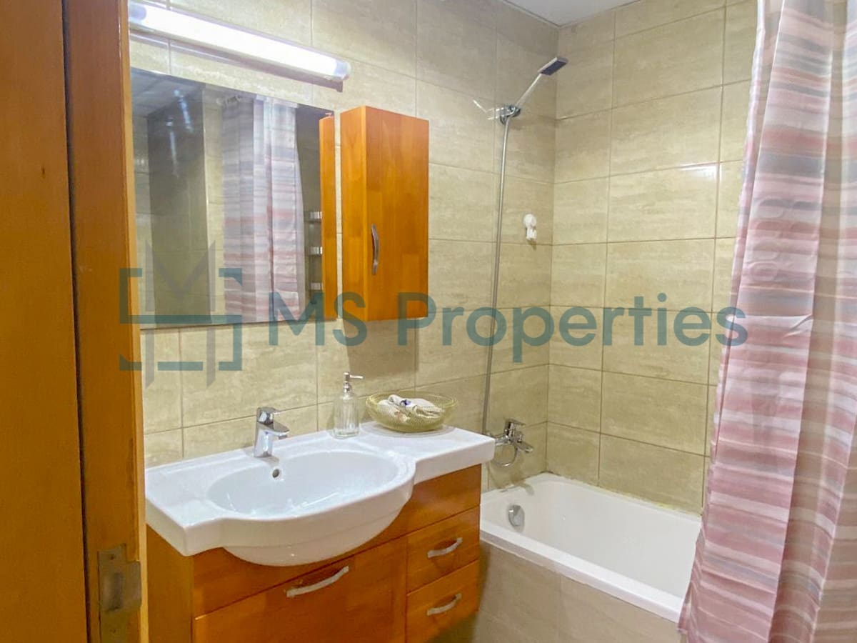 Light Filled Studio Apartment | +Bills Included