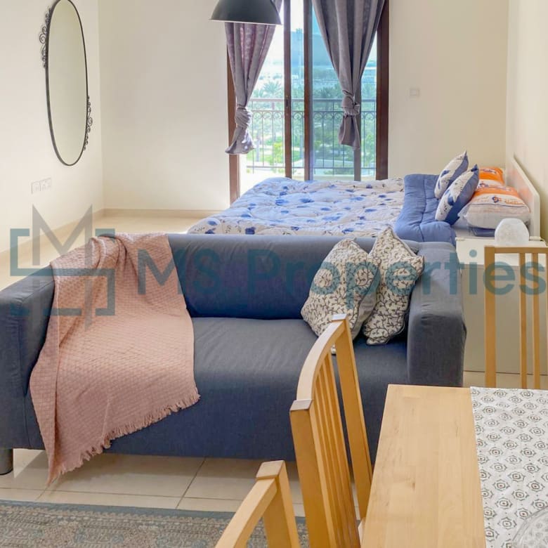 Light Filled Studio Apartment | +Bills Included