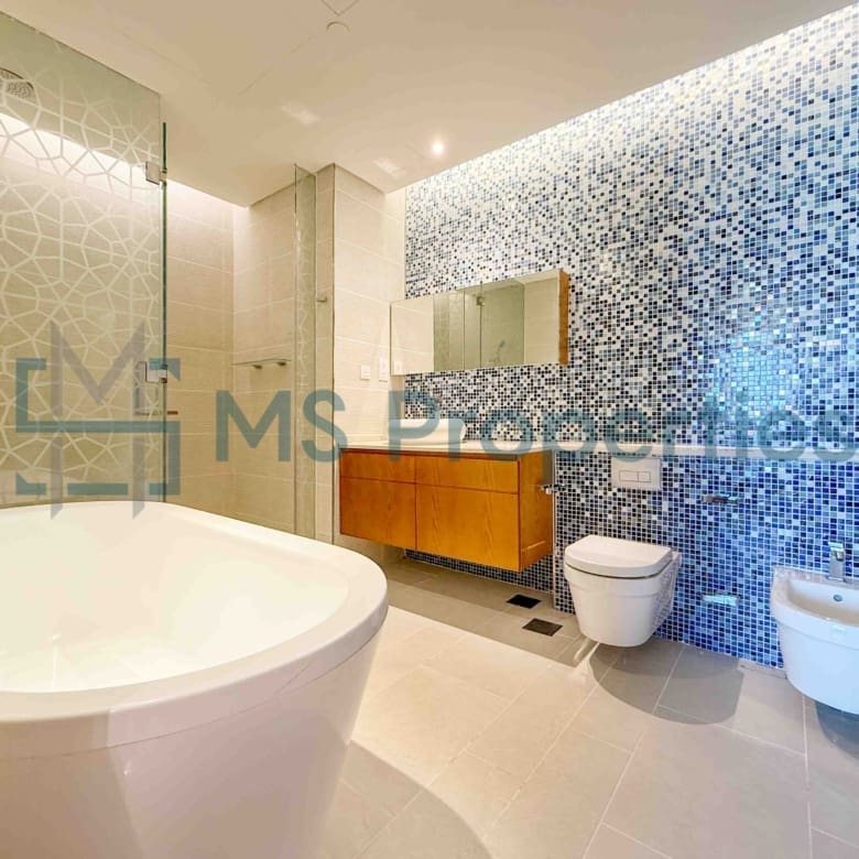 Beautiful Furnished 1BHK Apartment | Balcony | Marina View