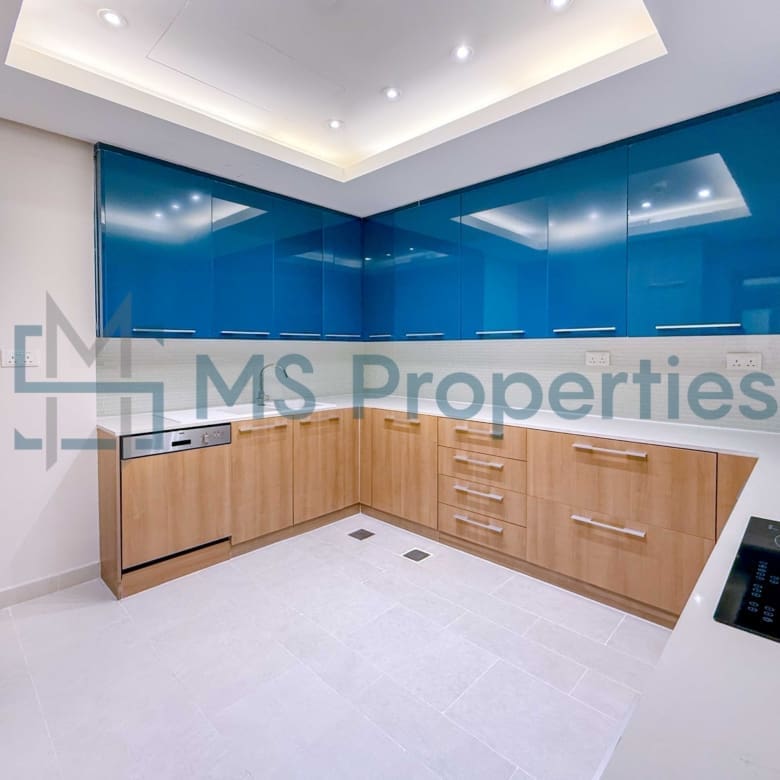 Beautiful Furnished 1BHK Apartment | Balcony | Marina View