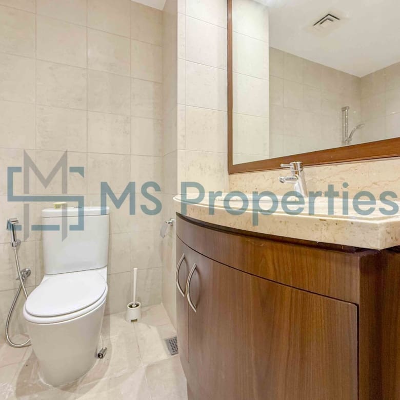 Beautiful 3BHK Flat | Furnished w/ Balcony Relaxing Sea View