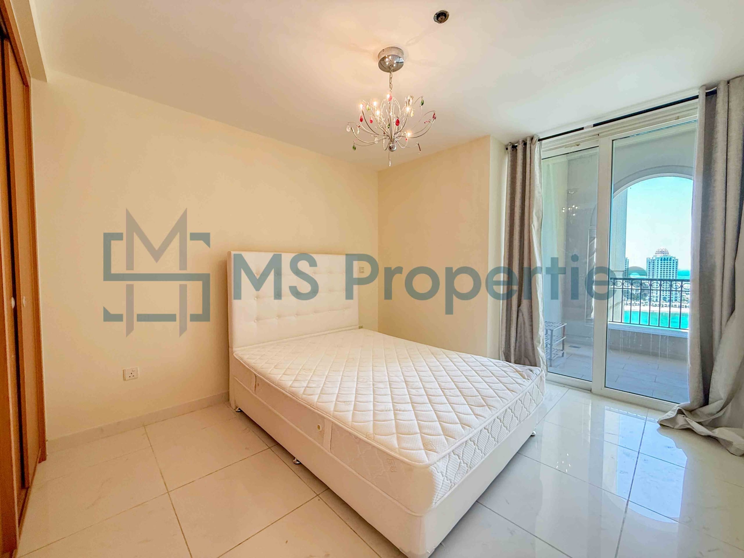 Beautiful 3BHK Flat | Furnished w/ Balcony Relaxing Sea View