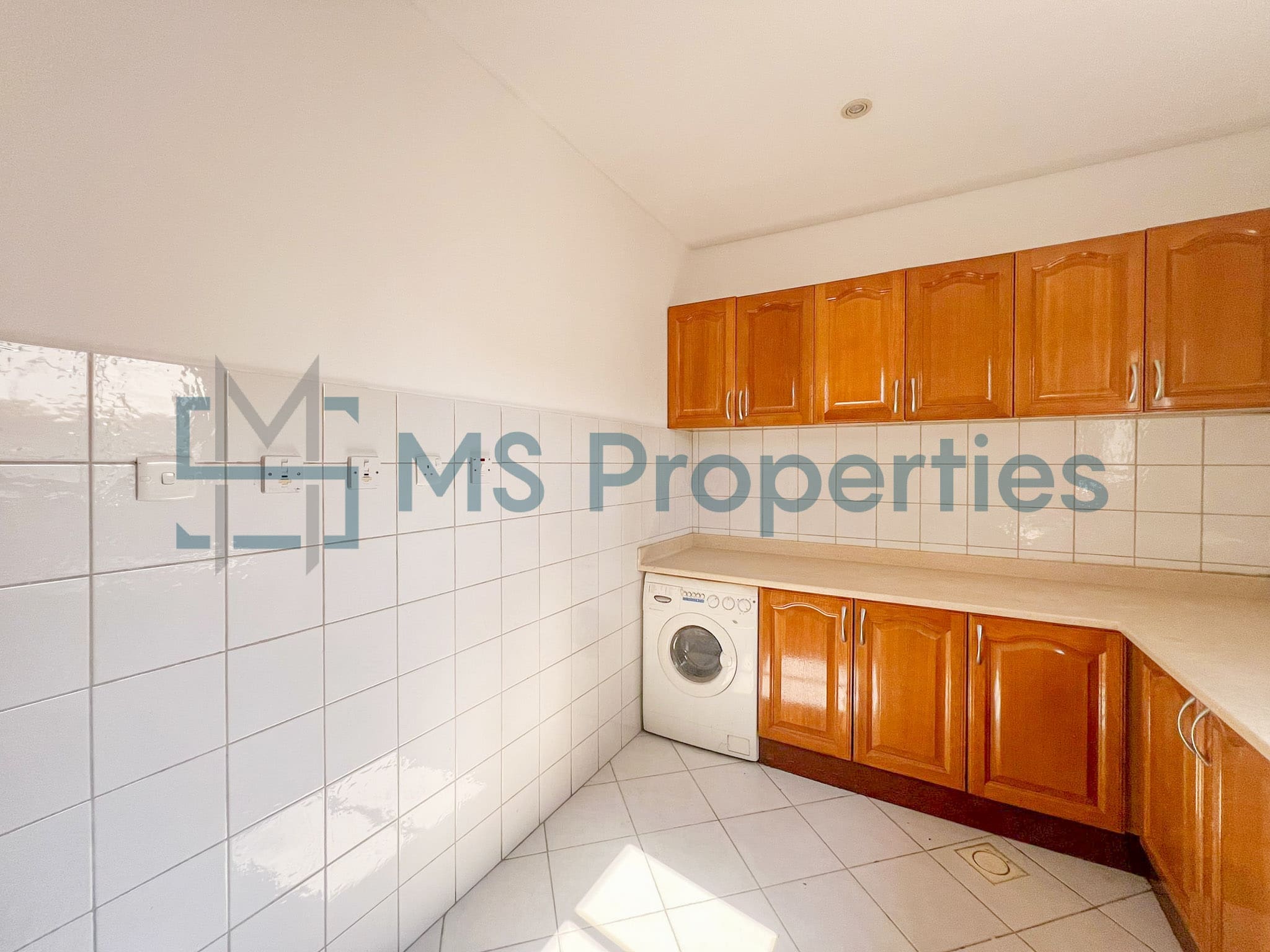 Magnificent 6BHK Villa | Large Terrace | Private Pool