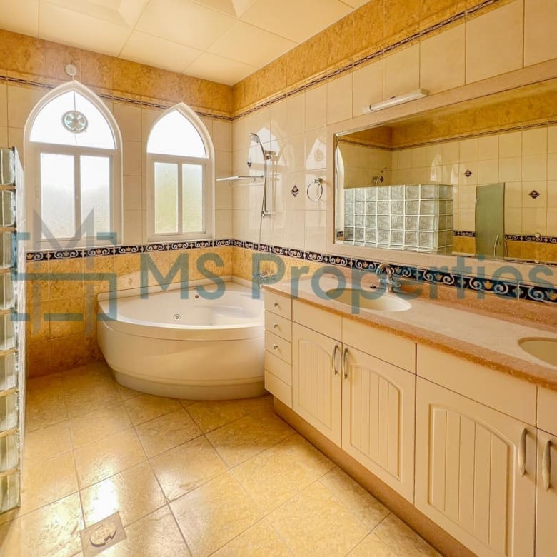 Magnificent 6BHK Villa | Large Terrace | Private Pool