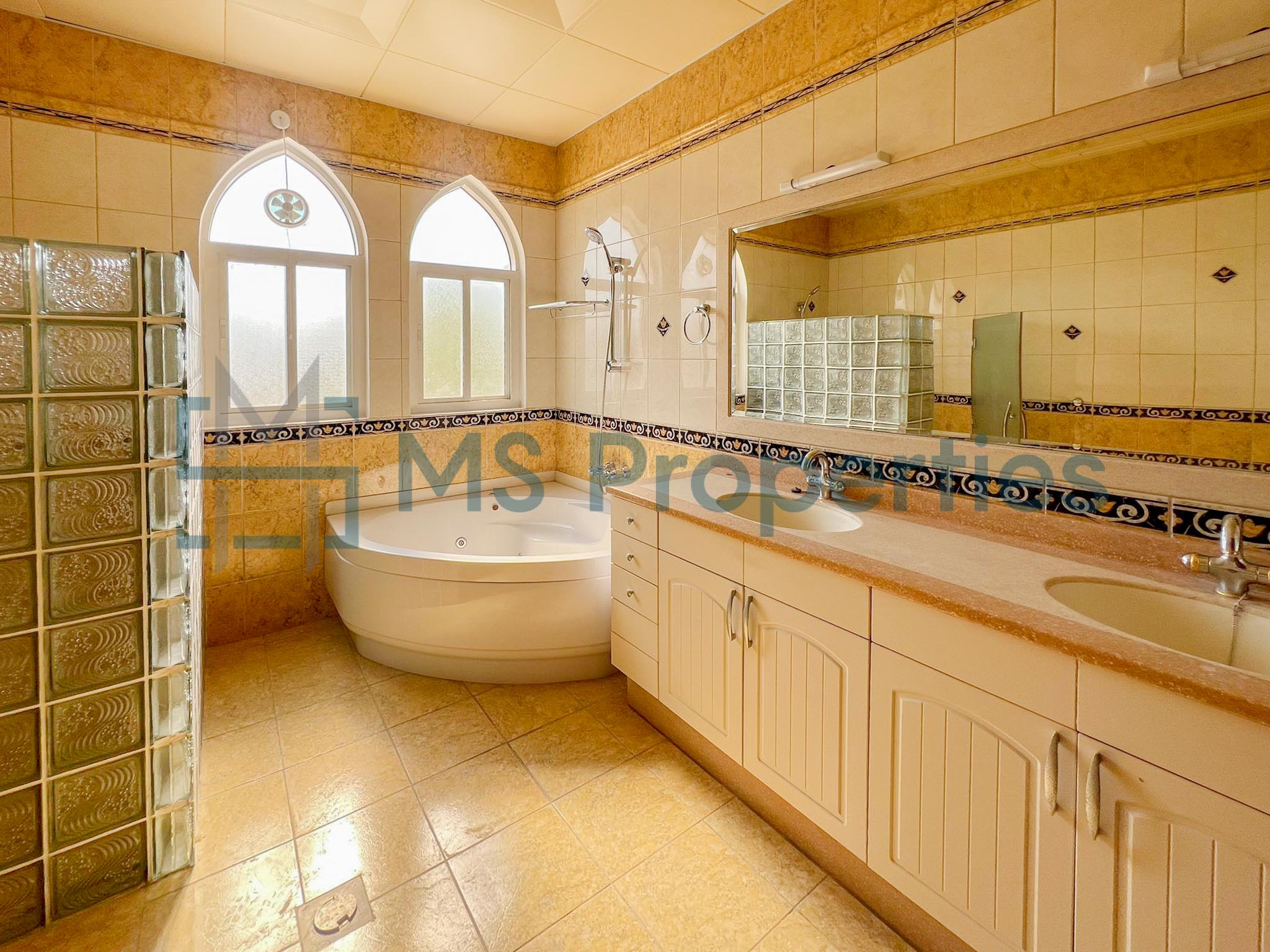 Magnificent 6BHK Villa | Large Terrace | Private Pool