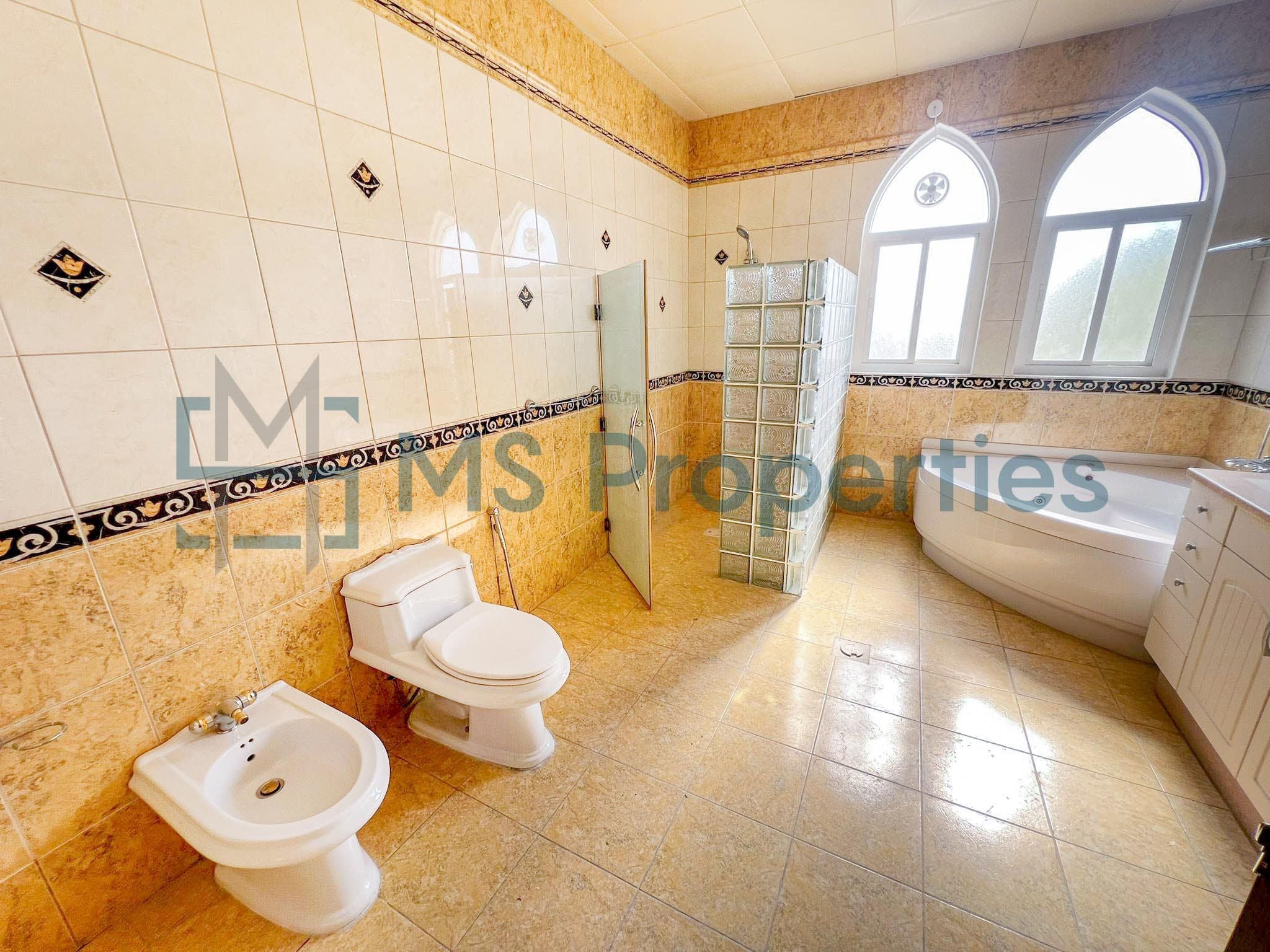 Magnificent 6BHK Villa | Large Terrace | Private Pool