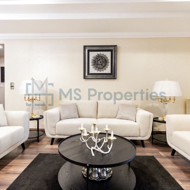 Lovely 1BHK Apartment with Balcony in Prime Area